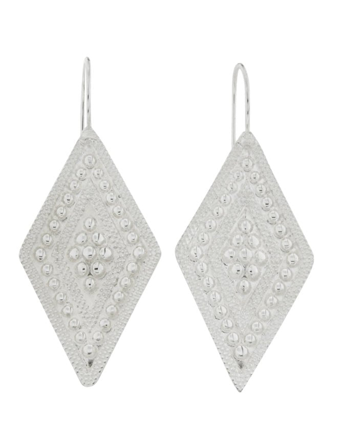 Ohrhänger mit Bügel fix Silber Rhombus 18x34 mm verziert getupft - Shanti Enterprise AG