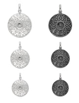 Blumen Amulett Anhänger 6-blättrig verziert gepunktet, mit Rand leicht gebuchtet Öse oval ID 4 × 3 mm
