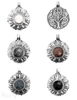 Blumen Anhänger 36 mm 3 Blüten Kränze Rückseite Floraldesign Öse fix ID 6 mm Stein 15 mm facettiert