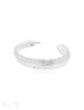 Si-Armspange: mit Federmuster, leicht gebaucht Reif oval B: 14 mm - Shanti Enterprise AG