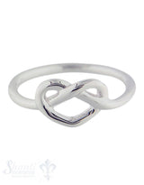 Silberring mit Herzknoten